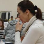   мама Гриши переживает 