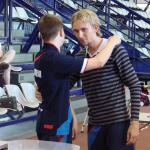   Янис поздравляет соперника