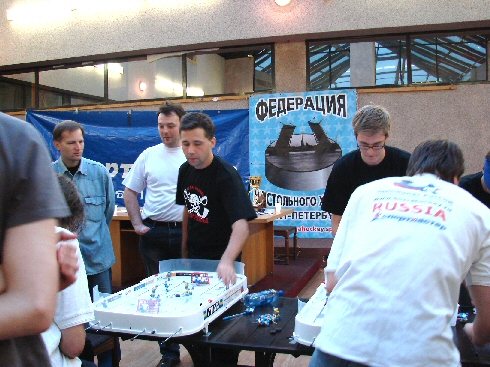 fin06_8.jpg
